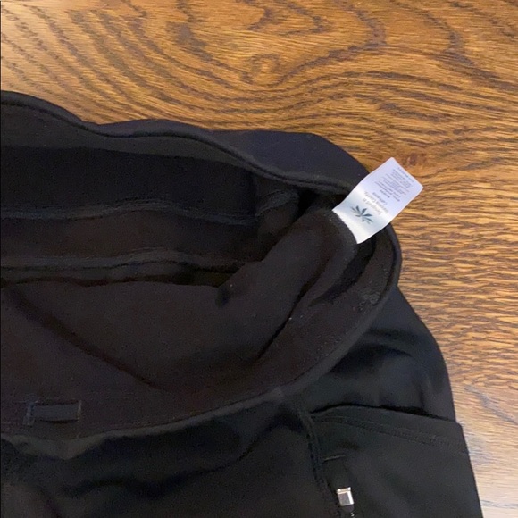 Athleta Leggings - Picture 8 of 8